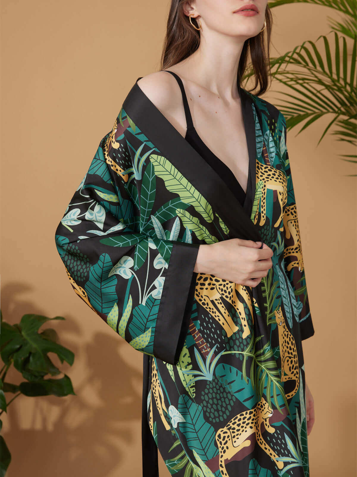 Ulivary Black Leopard Kimono Robe