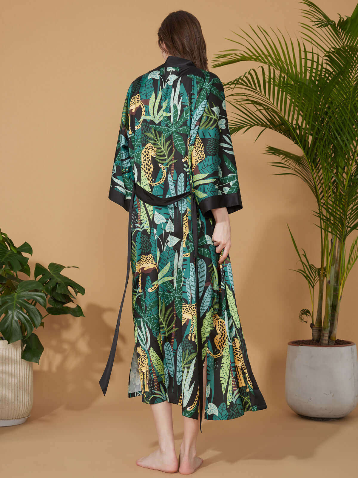 Ulivary Black Leopard Kimono Robe