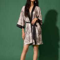 Ulivary Short Kimono Robe Ink Painting
