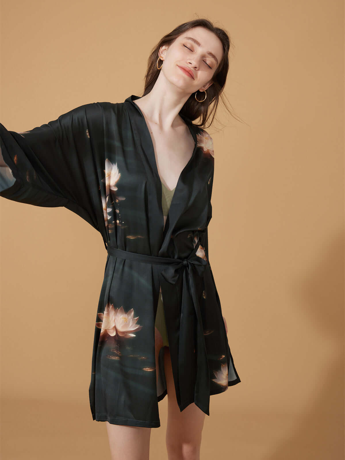 Ulivary Short Kimono Robe Golden Lotus