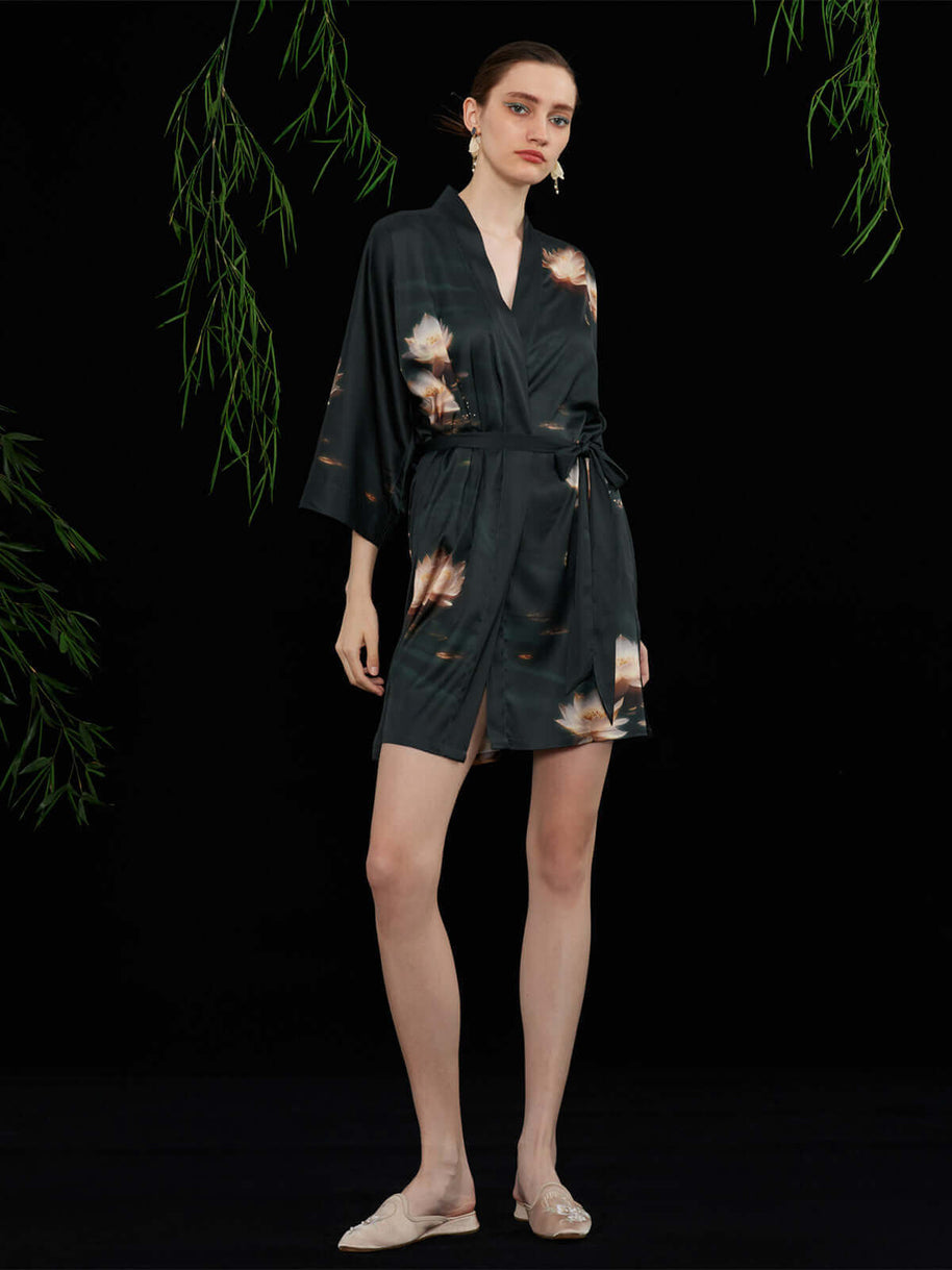 Ulivary Short Kimono Robe Golden Lotus