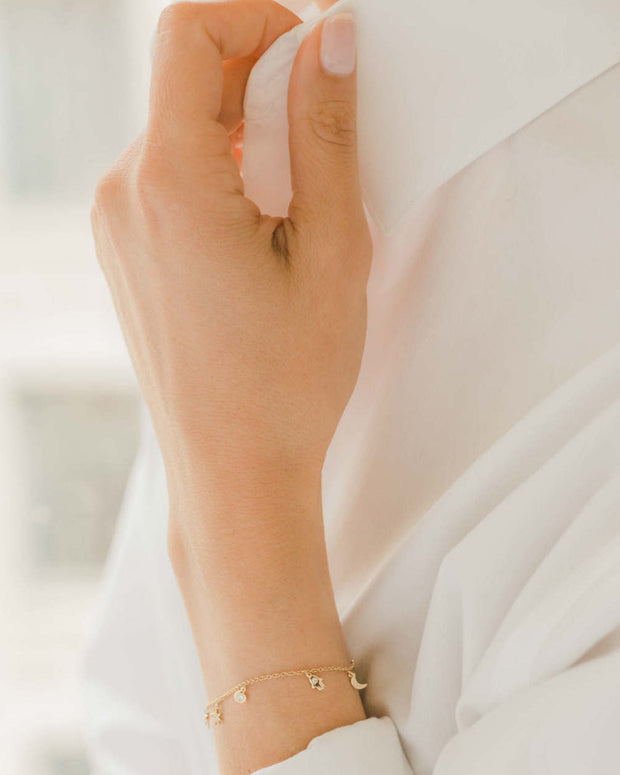 Zoe Lev 14k Gold And Diamond Charm Bracelet